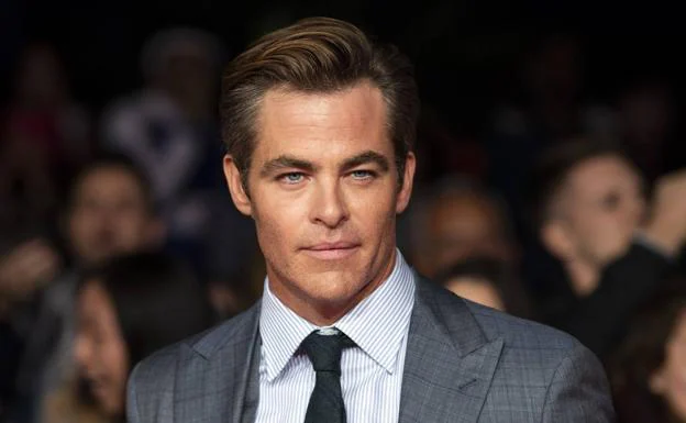 El desnudo integral de Chris Pine