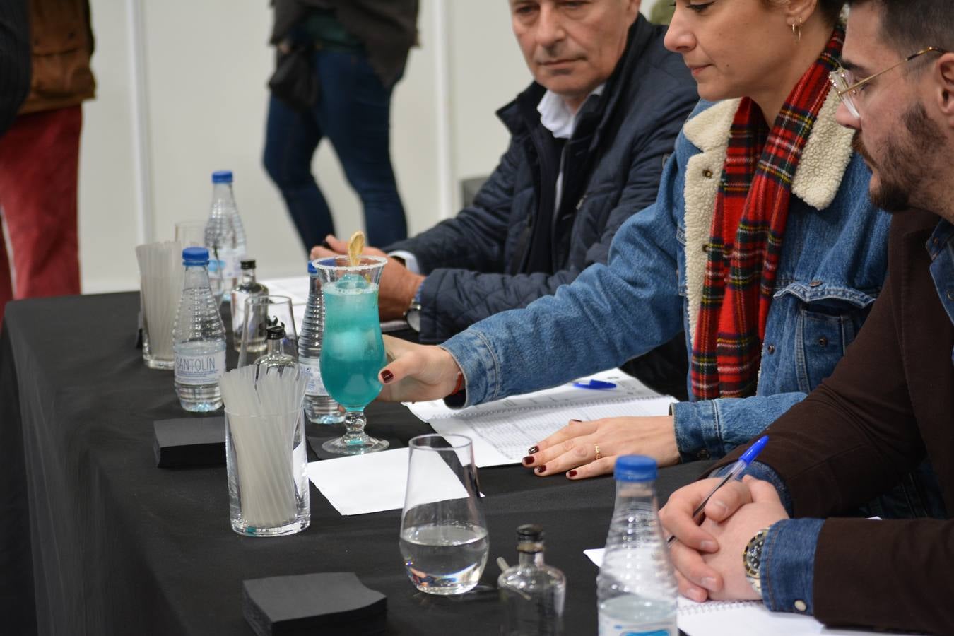 El establecimiento vallisoletano El Niño Perdido ha resultado ganador del primer premio tanto en el concurso provincial de Martinis como en el de Cócteles, mientras que Ambivium, situado en Peñafiel, se ha llevado el de mejor Combinado