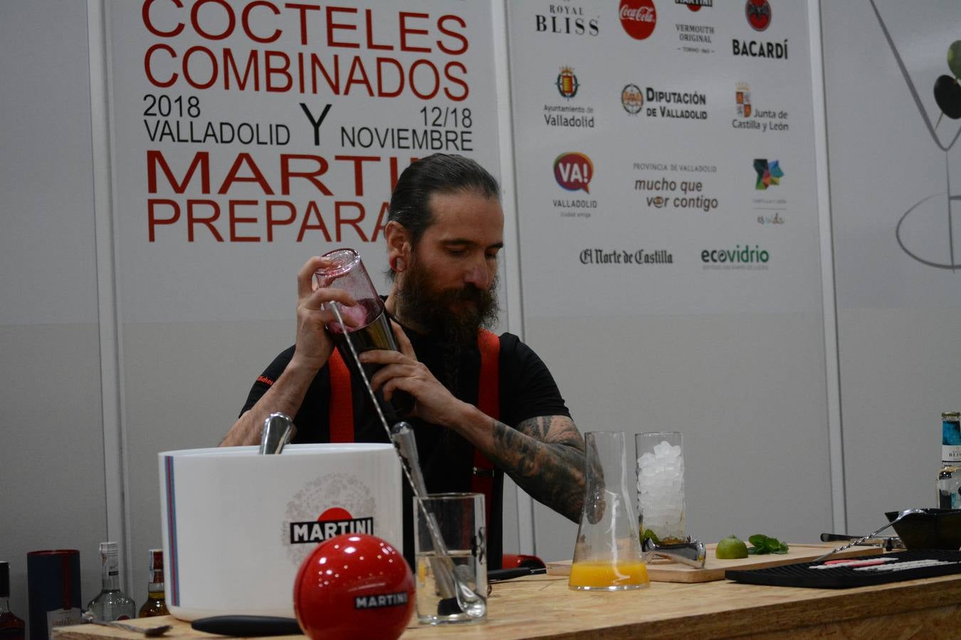 El establecimiento vallisoletano El Niño Perdido ha resultado ganador del primer premio tanto en el concurso provincial de Martinis como en el de Cócteles, mientras que Ambivium, situado en Peñafiel, se ha llevado el de mejor Combinado