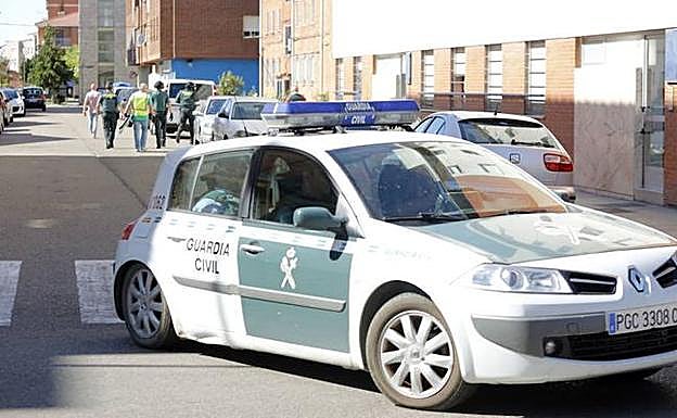 Vehículo de la Guardia Civil. 