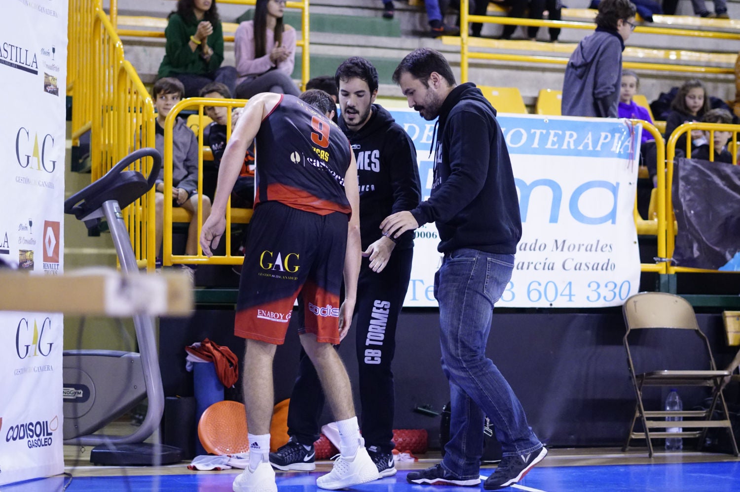 El equipo salmantino logra una gran remontada final para forzar la prórroga y vencer después al líder de la Liga