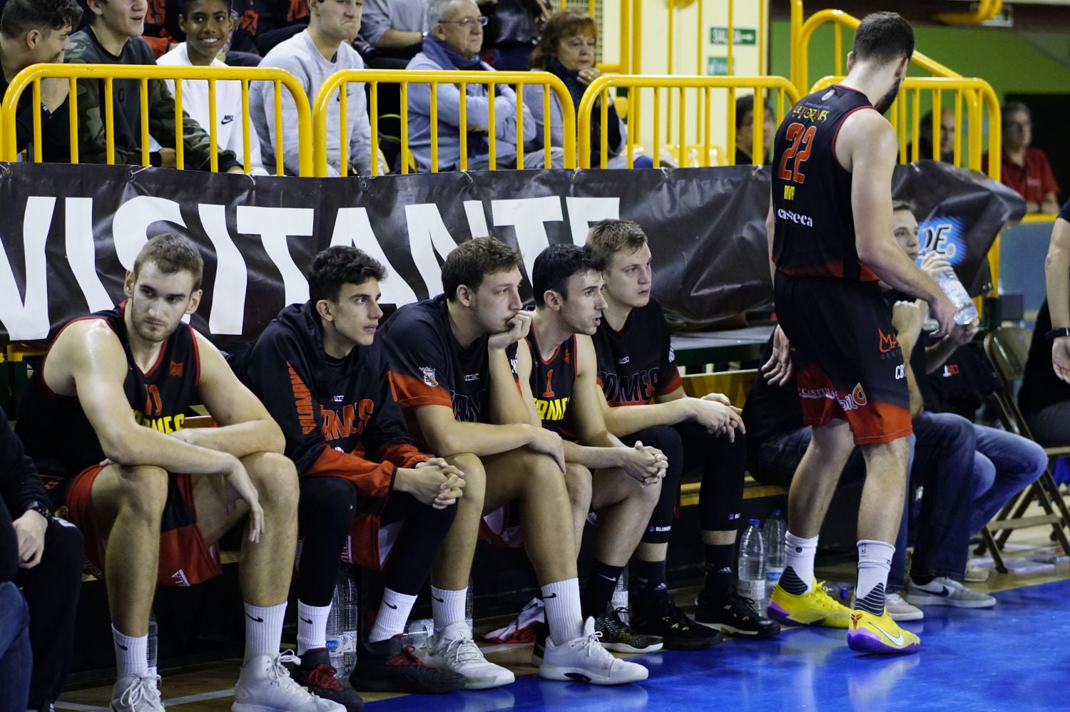 El equipo salmantino logra una gran remontada final para forzar la prórroga y vencer después al líder de la Liga