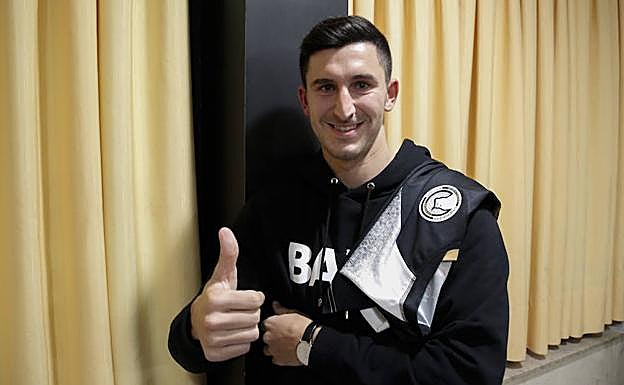 Albisua, con la camiseta de Unionistas. 