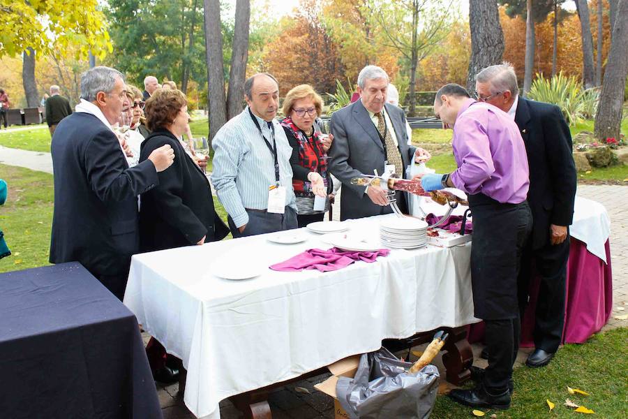 Fotos: Comida y visita de los capitas a La Alberca