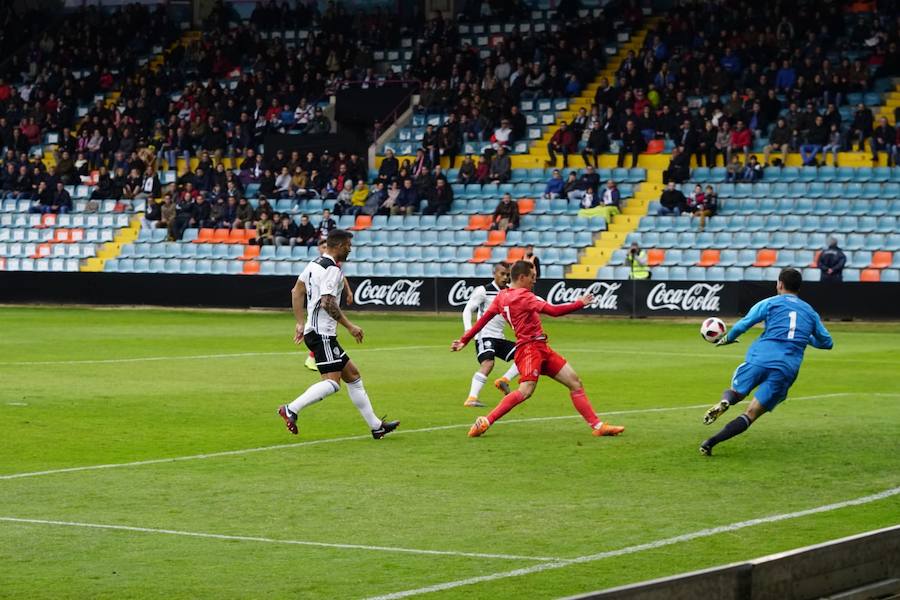 Fotos: Partido entre Salamanca CF y Real Madrid Castilla