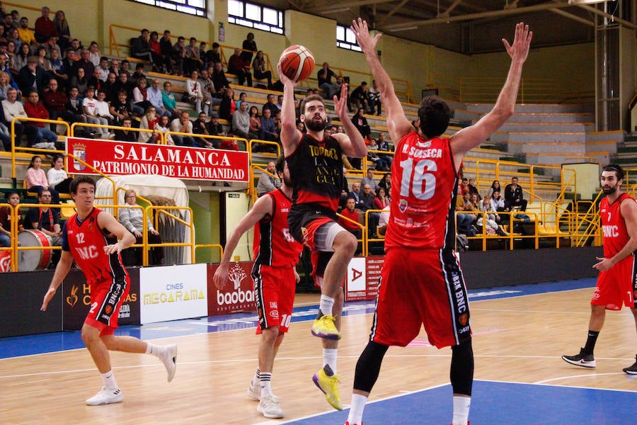 Fotos: CB Tormes-Basket Navarra