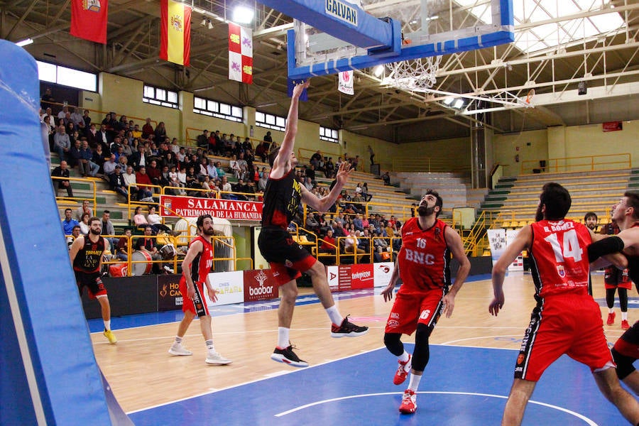 Fotos: CB Tormes-Basket Navarra