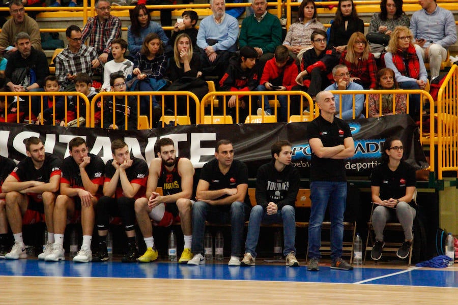 Fotos: CB Tormes-Basket Navarra