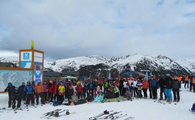 Participantes del programa 'Convivencias en la nieve 2018' en Andorra.