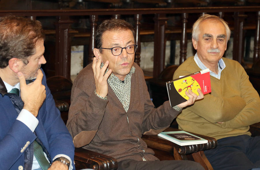 Fotos: Víctor Sampedro, en el Aula de Cultura de El Norte de Castilla