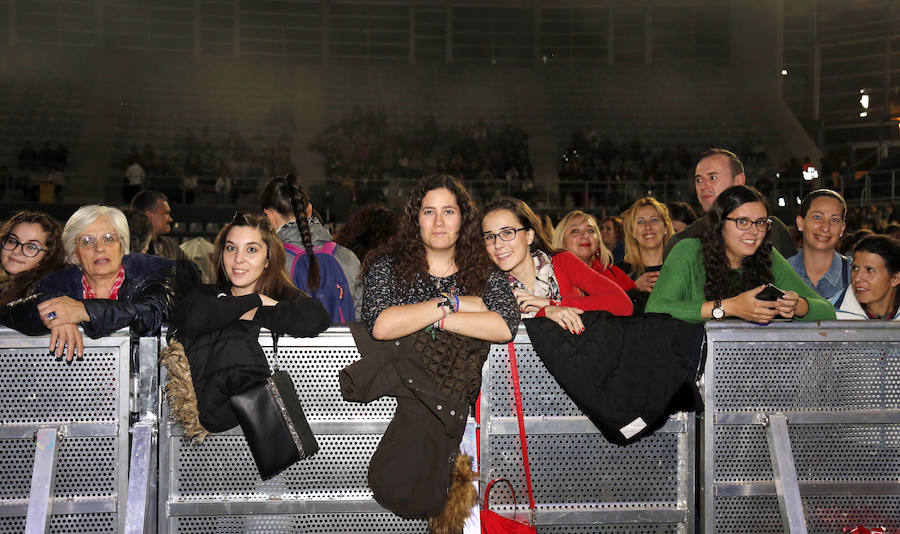 Fotos: Merche canta en Palencia contra la violencia de género