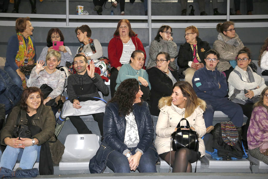 Fotos: Merche canta en Palencia contra la violencia de género