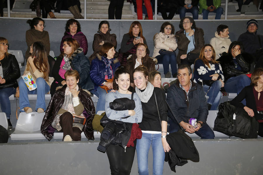Fotos: Merche canta en Palencia contra la violencia de género