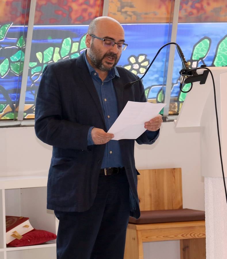 Fotos: Despedida a José Manuel de la Huerga en el tanatorio de El Salvador