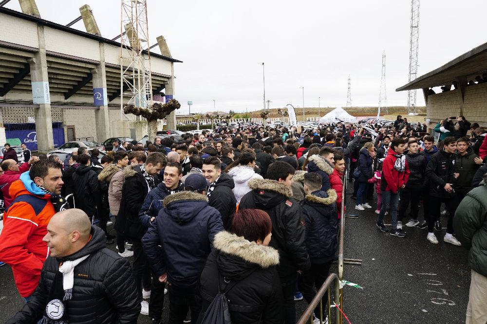 Fotos: Derbi: Unionistas y Salamanca CF se miden en Las Pistas ante casi 4.000 aficionados (4/4)