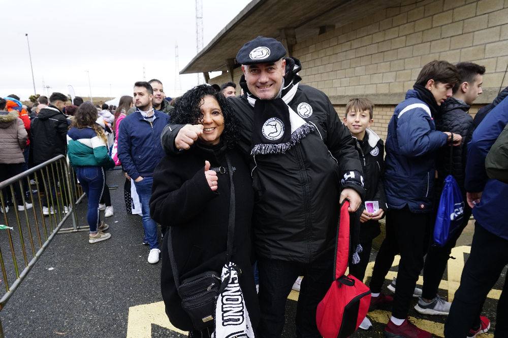 Fotos: Derbi: Unionistas y Salamanca CF se miden en Las Pistas ante casi 4.000 aficionados (1/4)