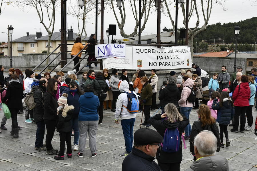 Fotos: Actos contra la violencia de género en El Espinar