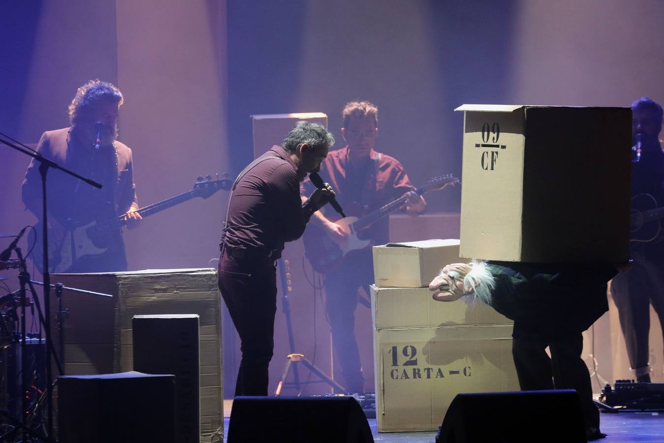 El conjunto musical apela a las emociones más íntimas en su concierto 