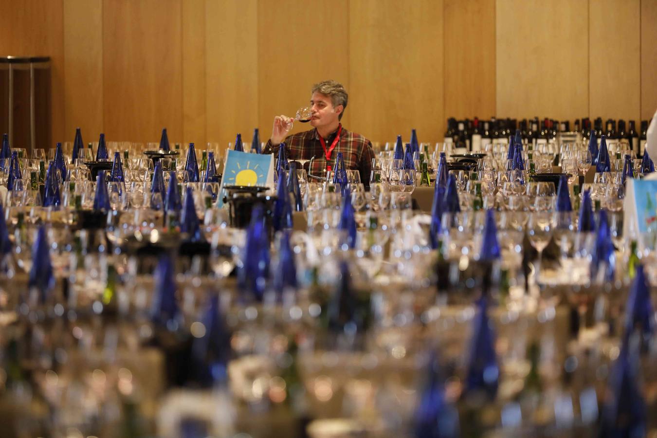 300 profesionales del sector del vino van a tener la oportunidad de probar en exclusividad 43 vinos de la Ribera del Duero que en breve saldrán al mercado