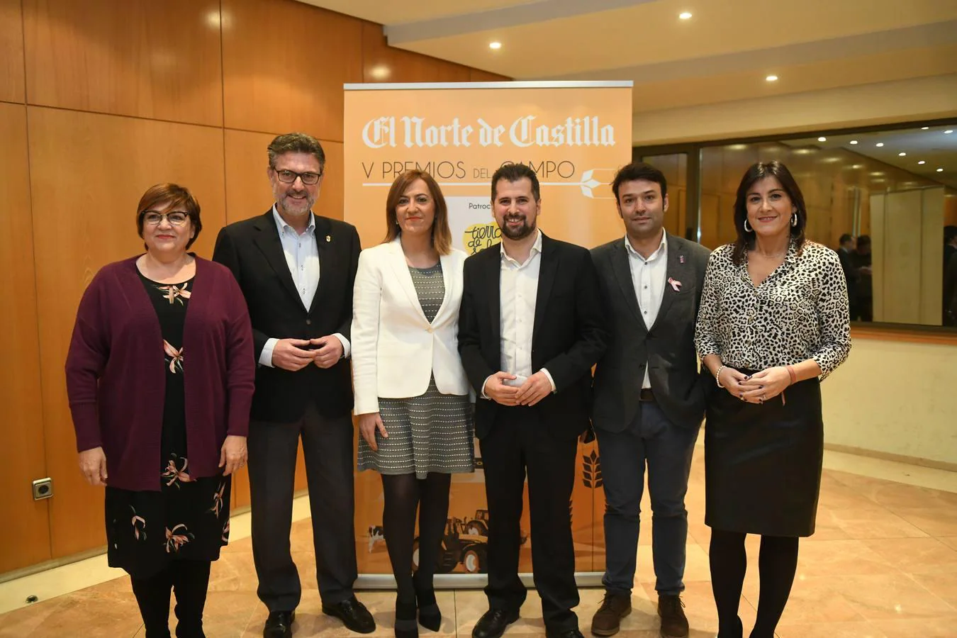 Elena Caballero, José Luis Vázquez, Virginia Barcones, Luis Tudanca, José Antonio González y Ana Sánchez.