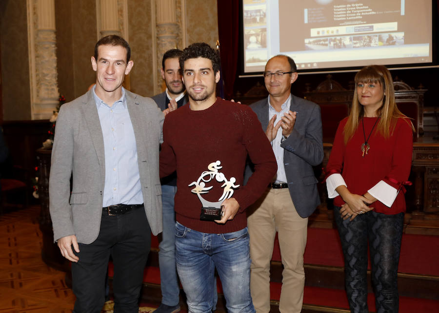 Fotos: Entrega de premios del circuito provincial de triatlón