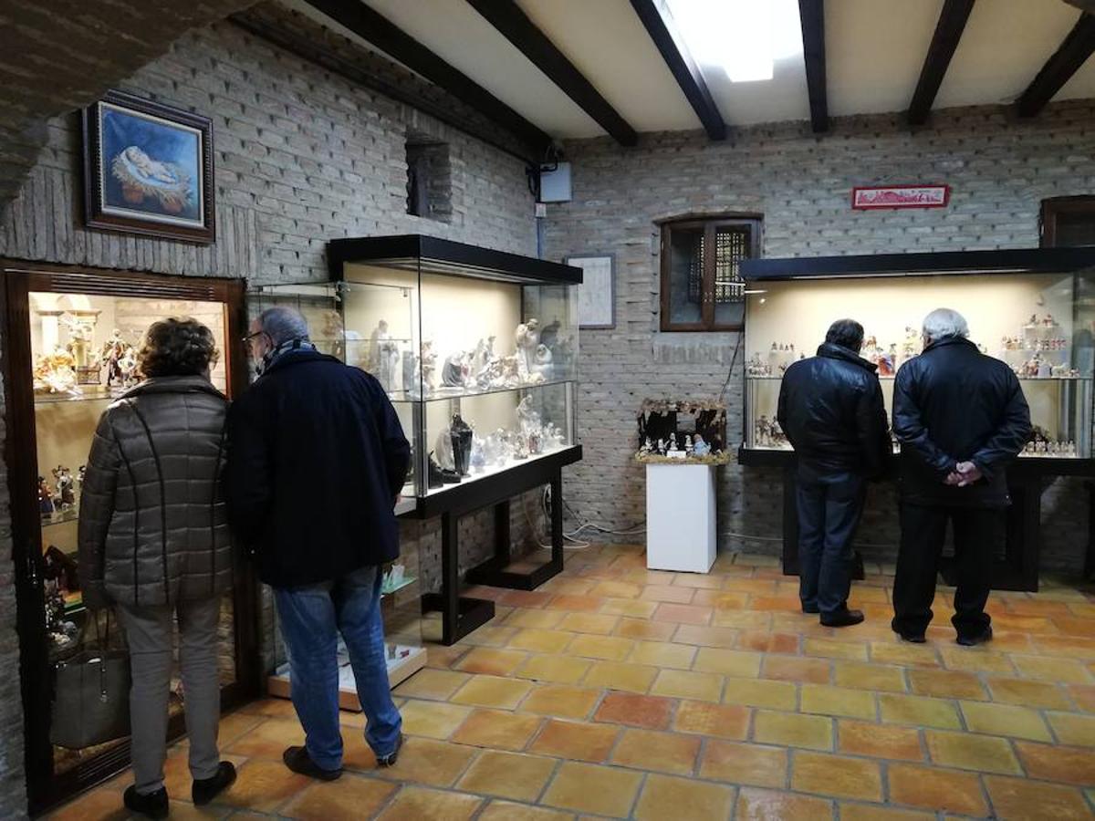 El museo del monasterio carrionés de Santa Clara acoge 1.763 nacimientos en una gigantesca y variopinta muestra de belenes.
