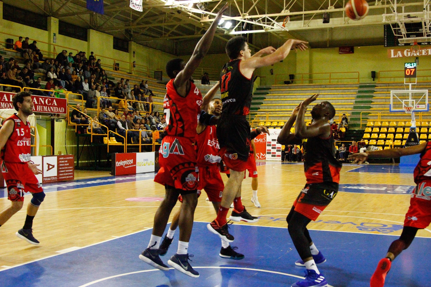 Fotos: Todas las fotos del CB Tormes - Cantabria Estela