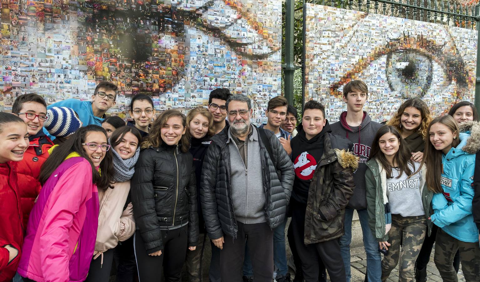 Cuatro paneles, con 1.750 fotografías cada uno, en los que dos mil personas, la mayoría de Valladolid, han aportado una imagen de lo que para ellos es un sueño