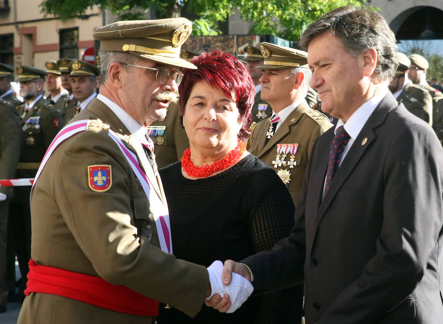 Fotos: Jura de Bandera en la Plaza Mayor de Segovia