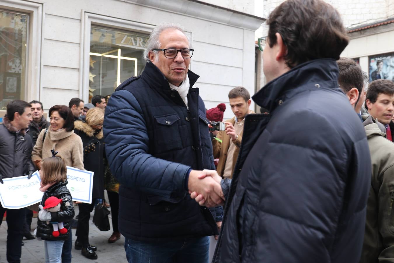El presidente autonómico del PP y candidato a la Presidencia de la Junta, Alfonso Fernández Mañueco, aboga por un proyecto «de ilusión y futuro» para la ciudad