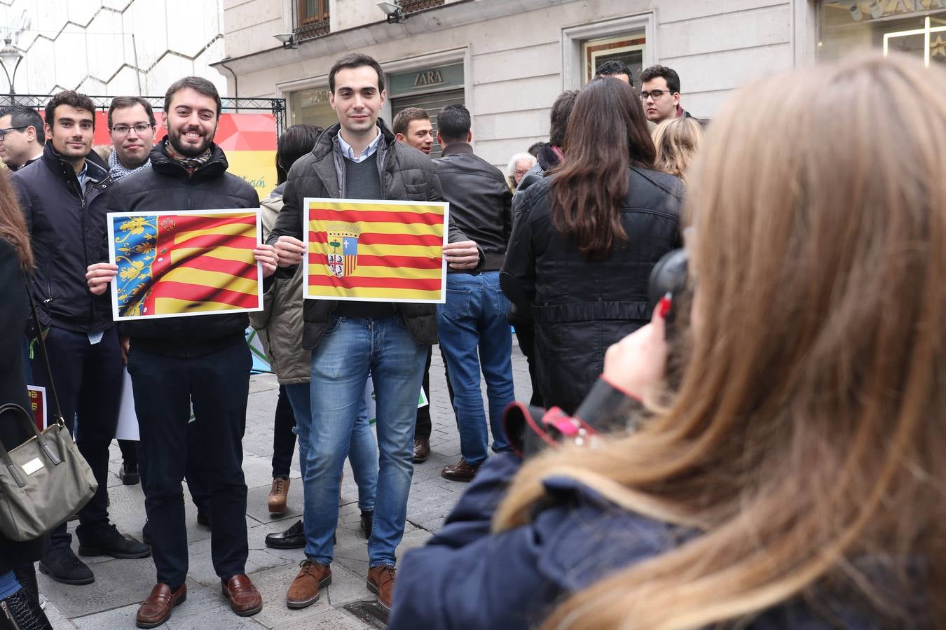 El presidente autonómico del PP y candidato a la Presidencia de la Junta, Alfonso Fernández Mañueco, aboga por un proyecto «de ilusión y futuro» para la ciudad