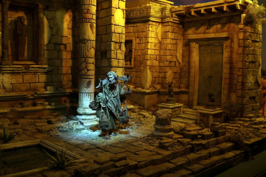 Fotos: Belén en la iglesia de las Angustias de Valladolid