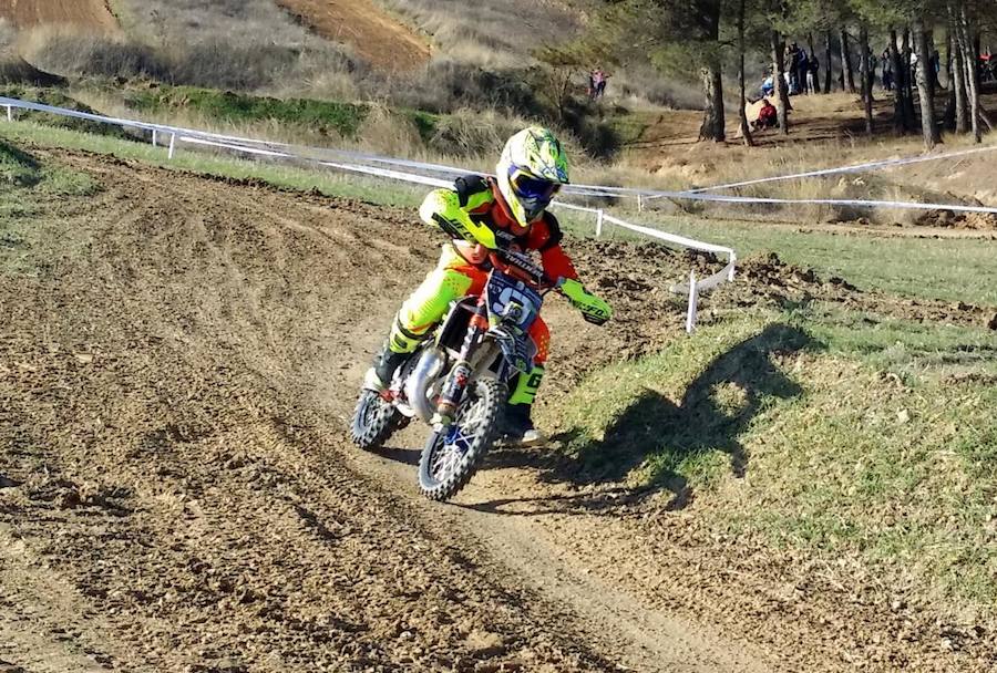 Fotos: Segunda prueba del Circuito Provincial del Motocros en Dueñas