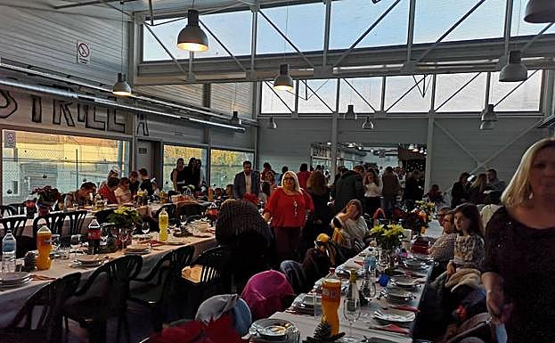 Preparativos en el centro multiusos de la Lastrilla. 