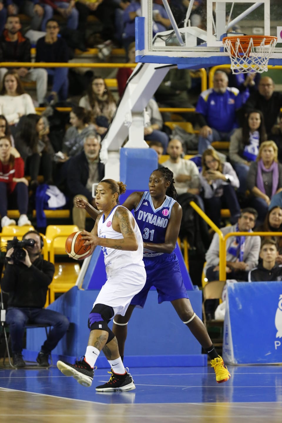 Fotos: CB Avenida - Dynamo de Kursk