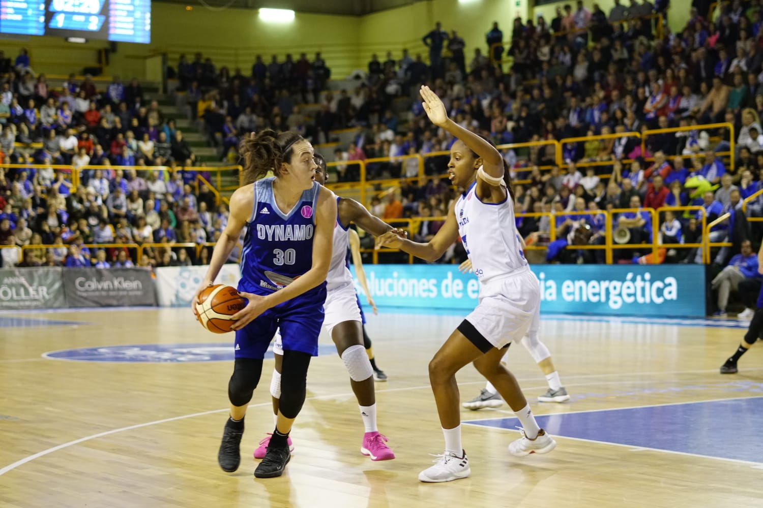 Fotos: CB Avenida - Dynamo de Kursk