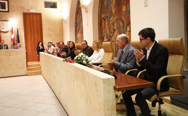 Galería. Toma de posesión de Carlos García Carbayo como alcalde en funciones en Salamanca. 