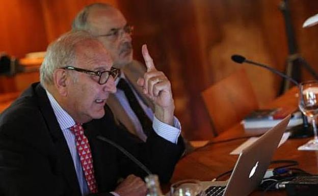 Felipe González de Canales.