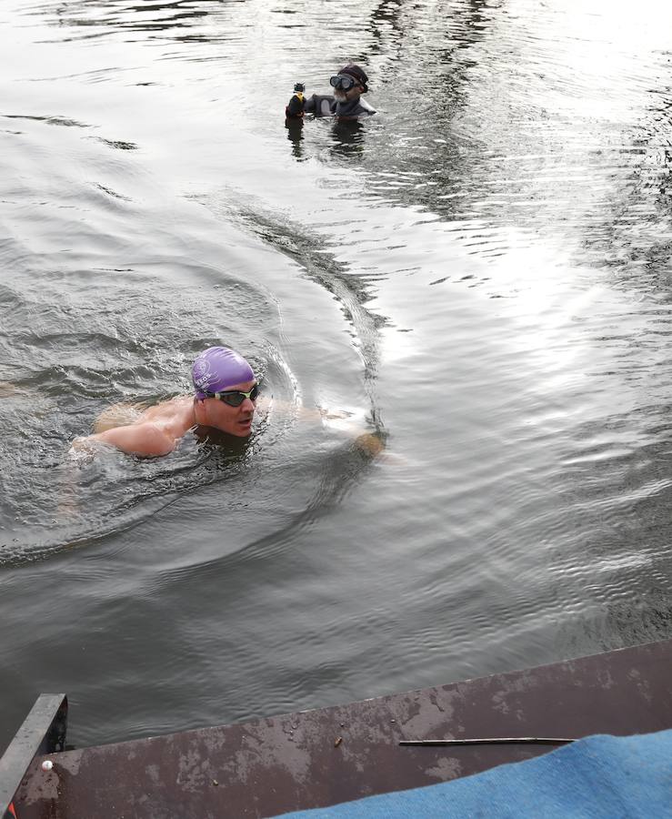 Fotos: Chapuzón Navideño en la dársena