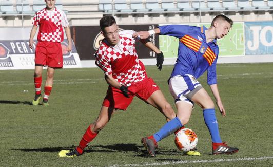 Un momento del partido sub 16. 