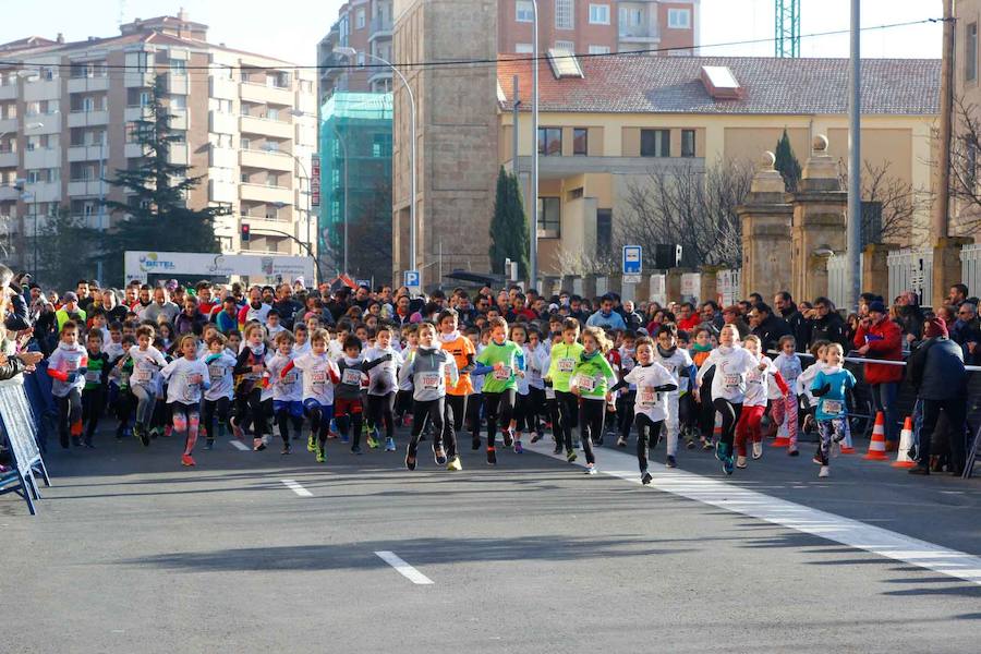 Fotos: Primera carrera de niños de la San Silvestre Salmantina