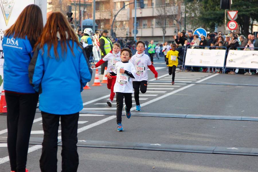 Fotos: Primera carrera de niños de la San Silvestre Salmantina