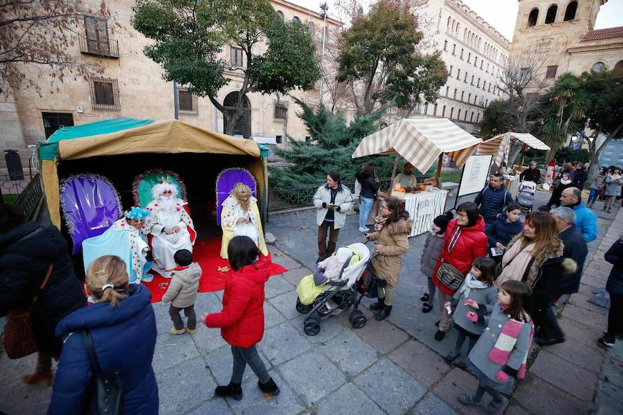 Fotos: Belén viviente en la Plaza de los Bandos de Salamanca