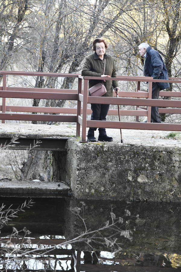 Fotos: Chapuzón en el río Gudillos para despedir 2018