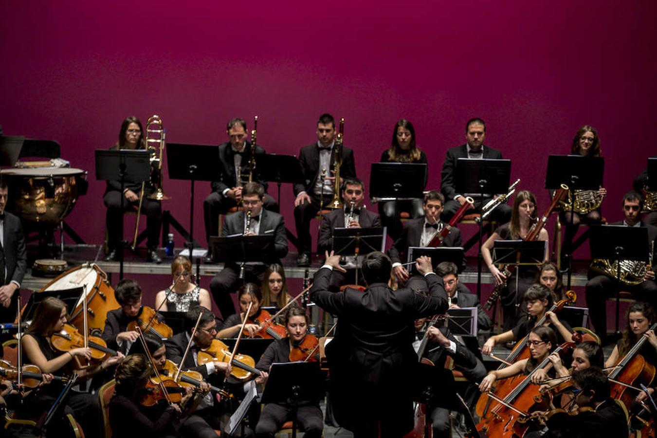 Fotos: Concierto de fin dee año de la Joven Orquesta de Valladolid en el Teatro Zorrilla