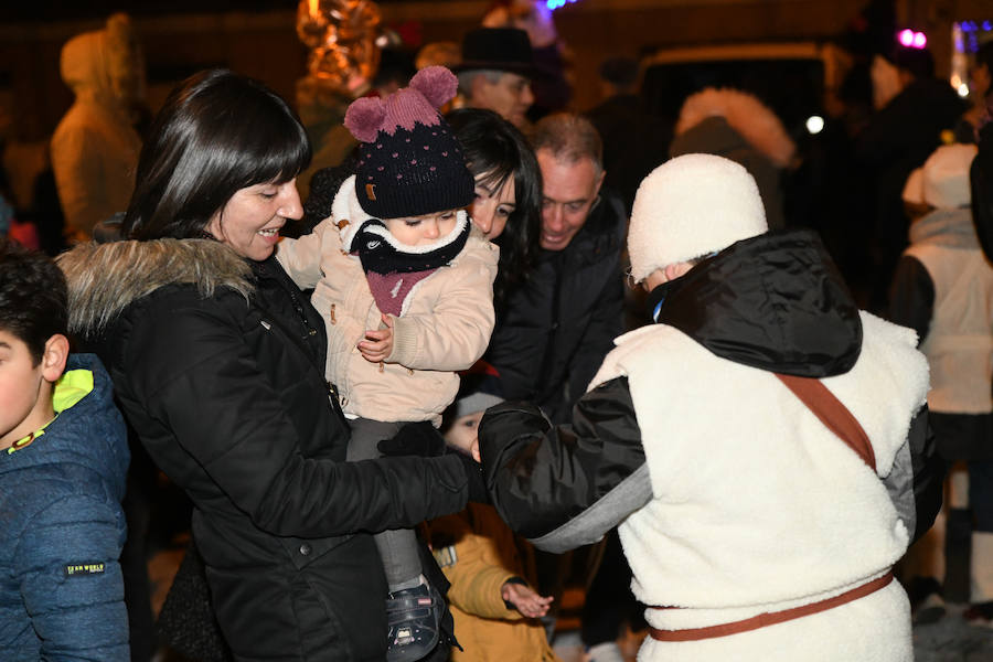 Fotos: Cabalgata sin camellos en el barrio de Pajarillos en Valladolid