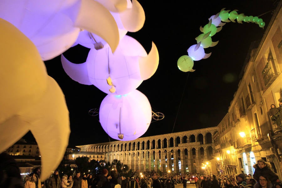 Fotos: Segovia recibe a los Reyes Magos de Oriente