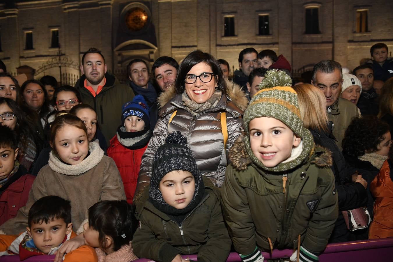 Fotos: Público en la cabalgata de Reyes de Valladolid (2/4)