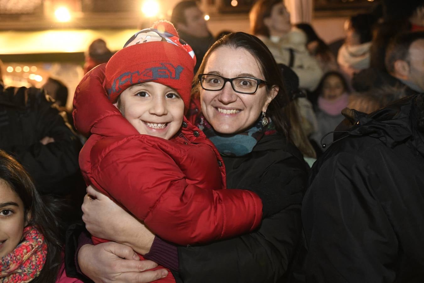 Fotos: Público en la cabalgata de Reyes de Valladolid (3/4)