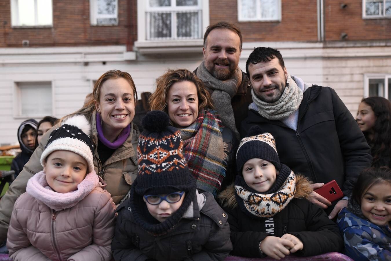 Fotos: Público en la cabalgata de Reyes de Valladolid (4/4)